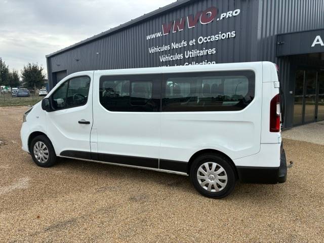 RENAULT TRAFIC COMBI